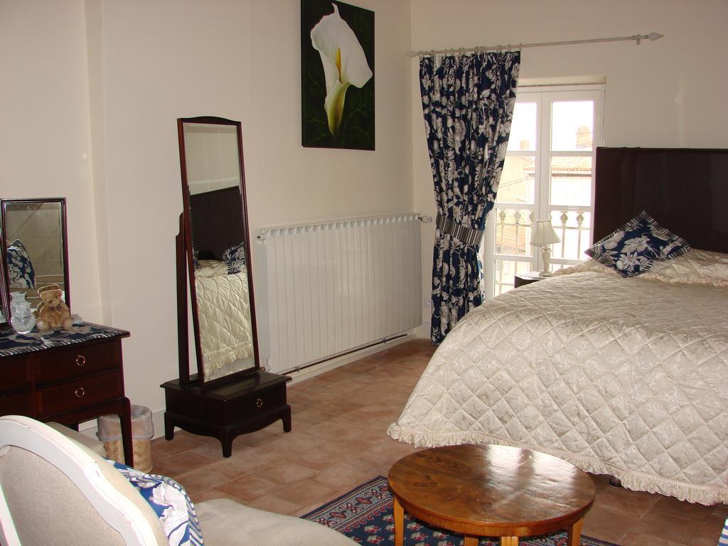 B&B Tour De Saint Anne Azille Værelse billede
